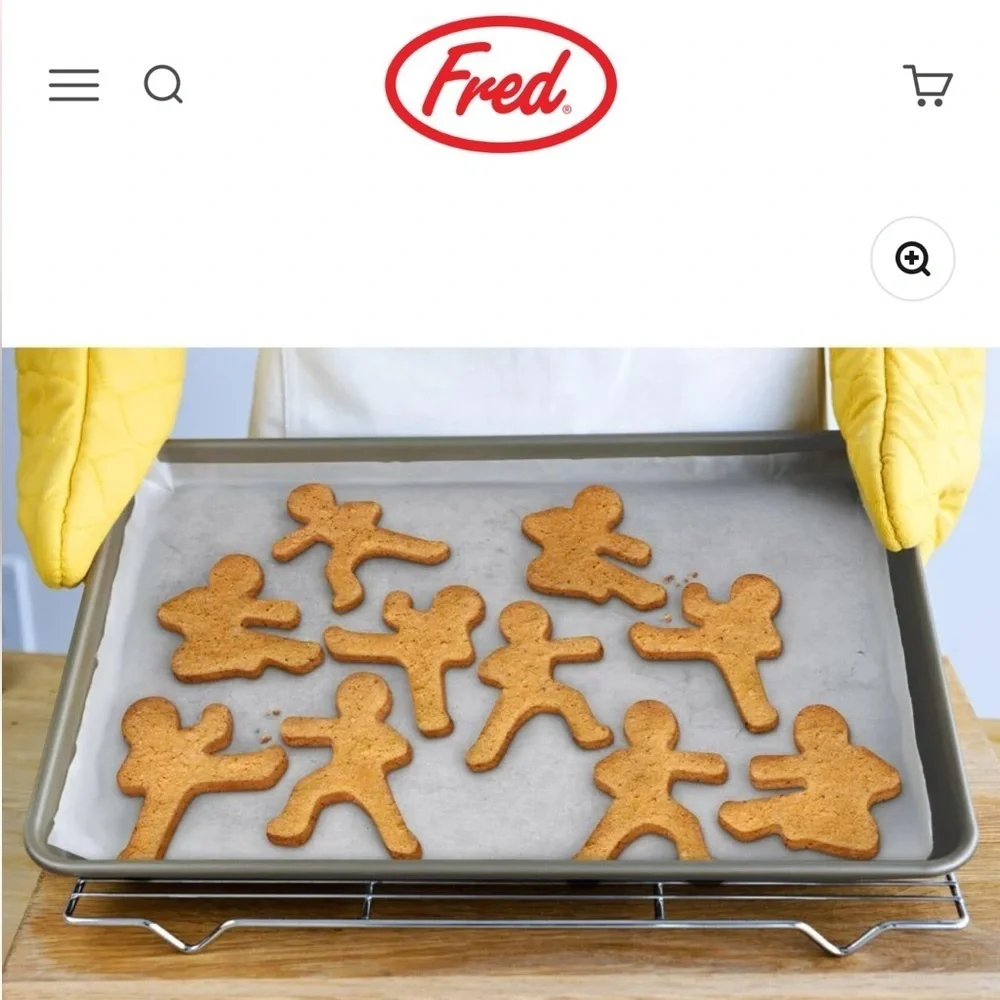 NINJA BREAD MEN COOKIE CUTTERS NEW